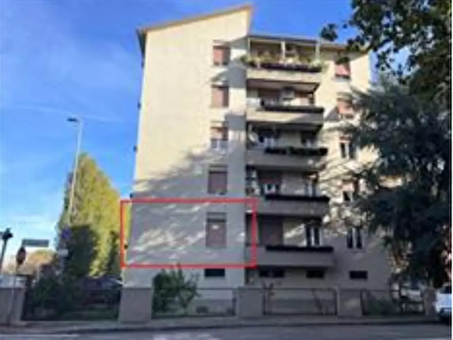 Immagine 4 di Appartamento in vendita  in Via XXIV Maggio a Parma