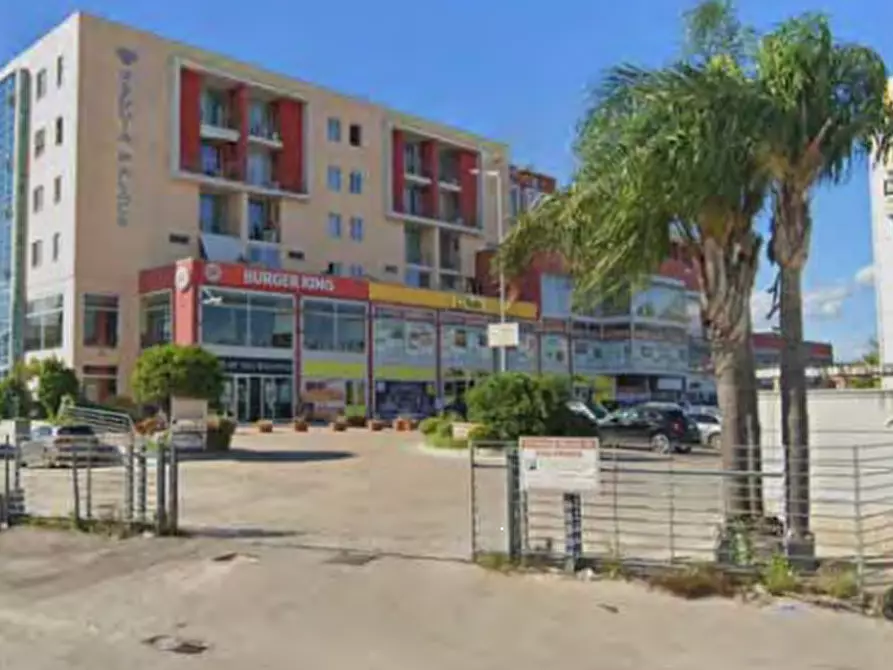 Immagine 8 di Garage in vendita  in Viale Carlo III di Borbone a San Nicola La Strada