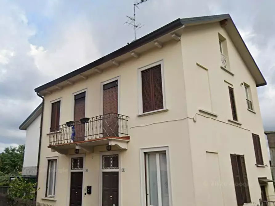 Immagine 3 di Appartamento in vendita  in Via Vignareto a Besana In Brianza