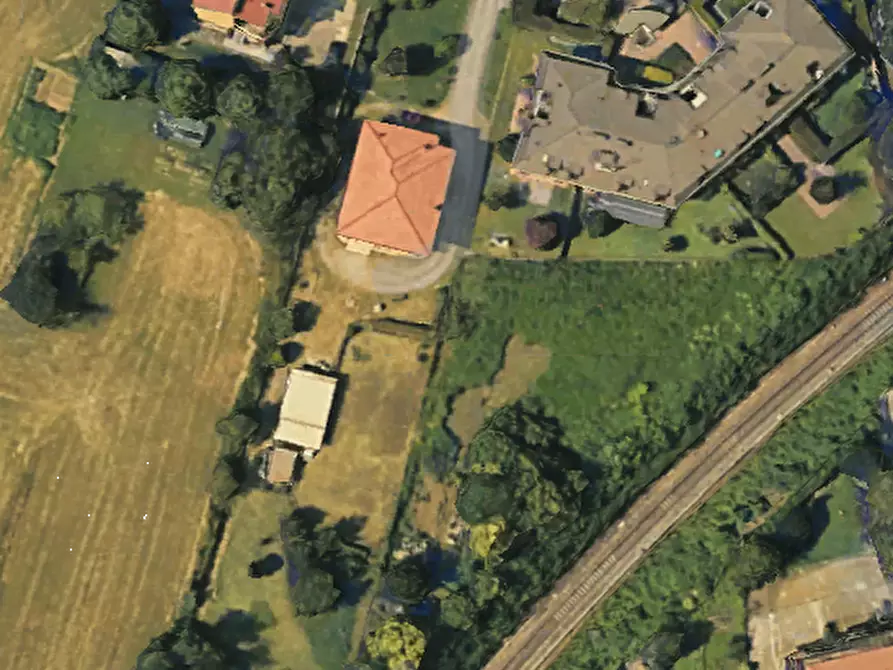 Immagine 15 di Appartamento in vendita  in Via Vignareto a Besana In Brianza