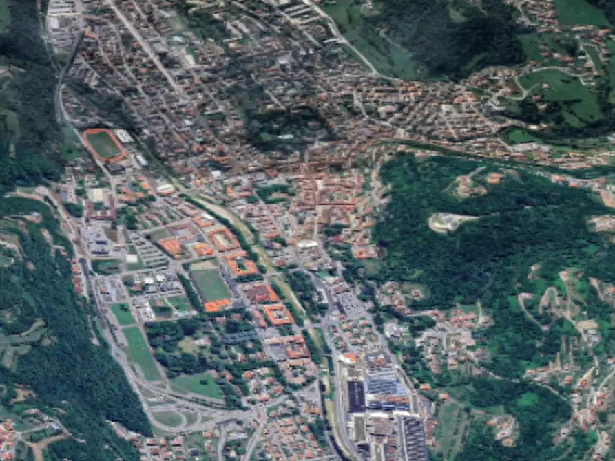 Immagine 7 di Garage in vendita  in Via Duca d'Aosta a Valdagno