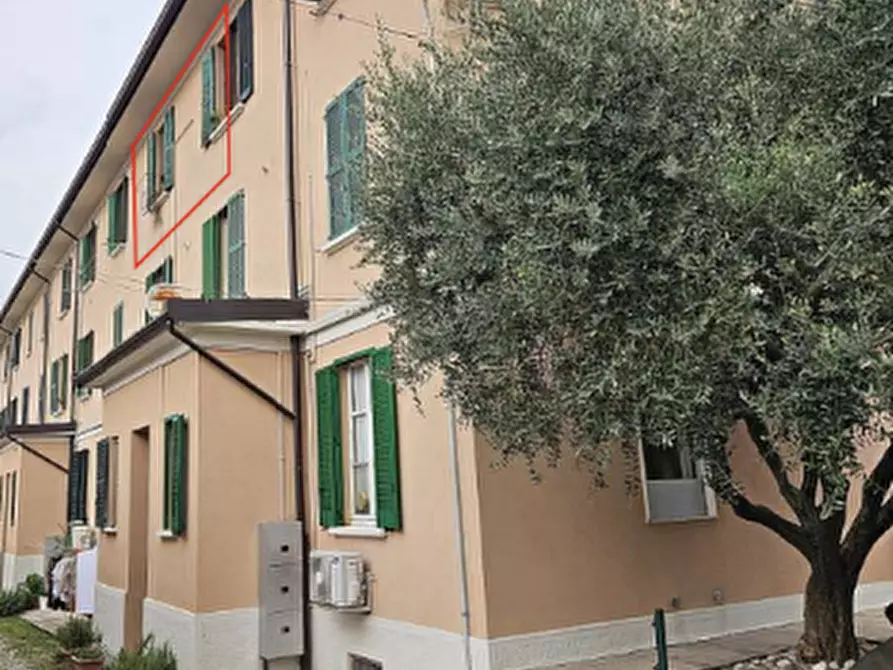Immagine 9 di Appartamento in vendita  in Via Vittorio Veneto a Varano Borghi
