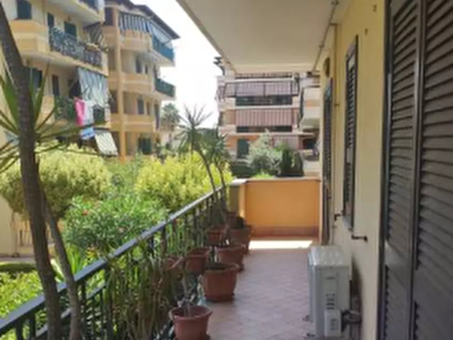 Immagine 6 di Appartamento in vendita  in Via Clanio a Orta Di Atella