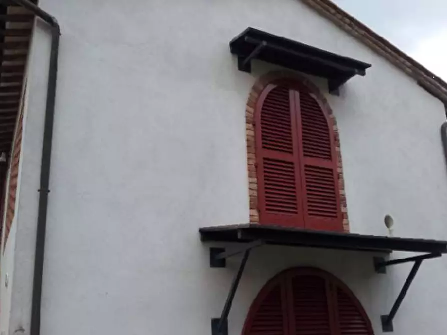 Immagine 10 di Rustico / casale in vendita  in Via Mazzini a Gambassi Terme