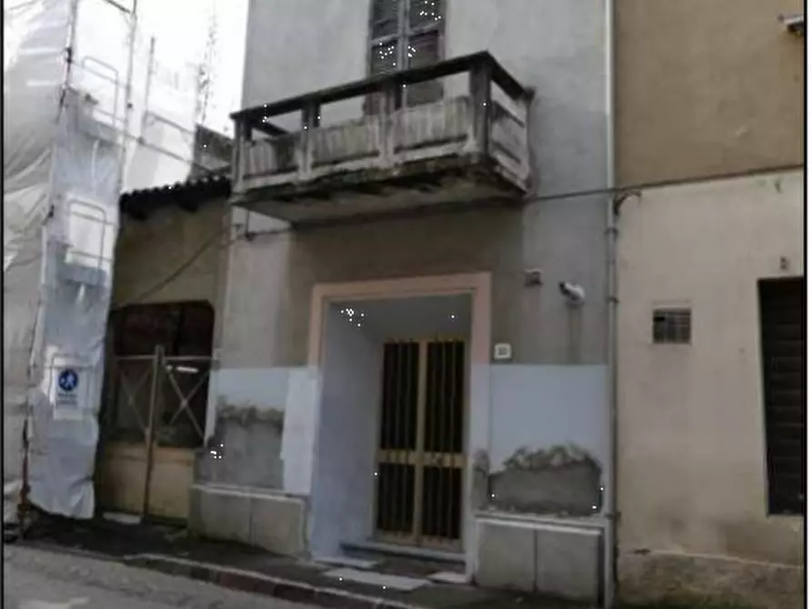 Immagine 4 di Negozio in vendita  in Via Milano a Salsomaggiore Terme