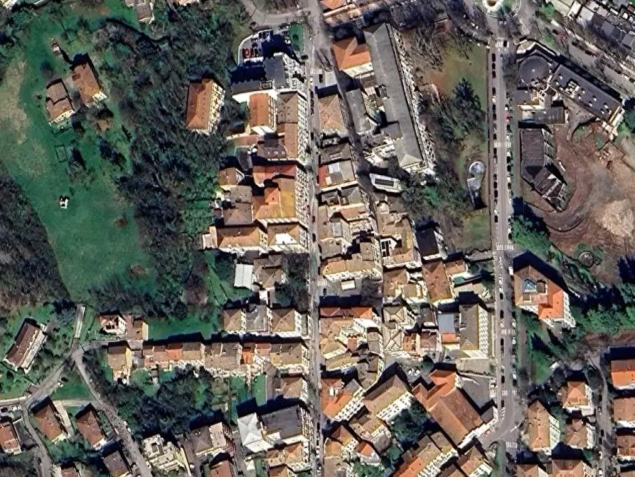 Immagine 26 di Negozio in vendita  in Via Milano a Salsomaggiore Terme