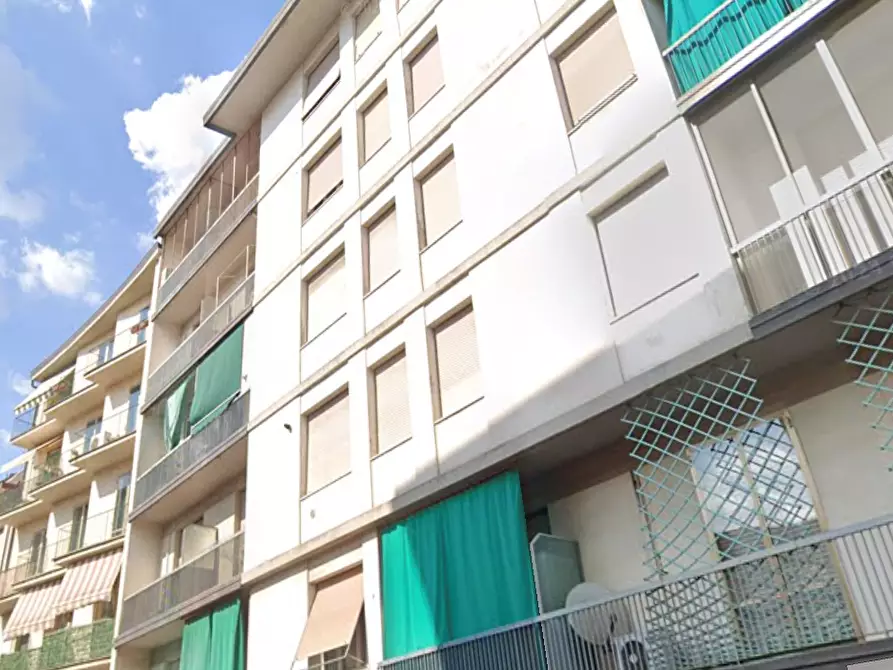 Immagine 6 di Appartamento in vendita  in Via Reginaldo Giuliani a Firenze