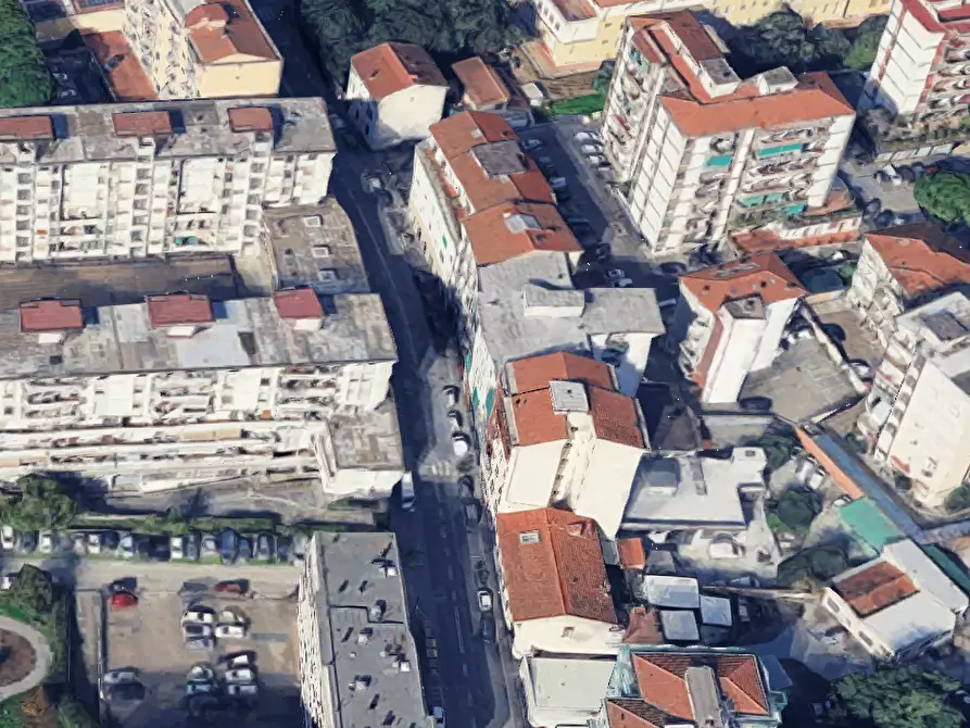 Immagine 16 di Appartamento in vendita  in Via Reginaldo Giuliani a Firenze