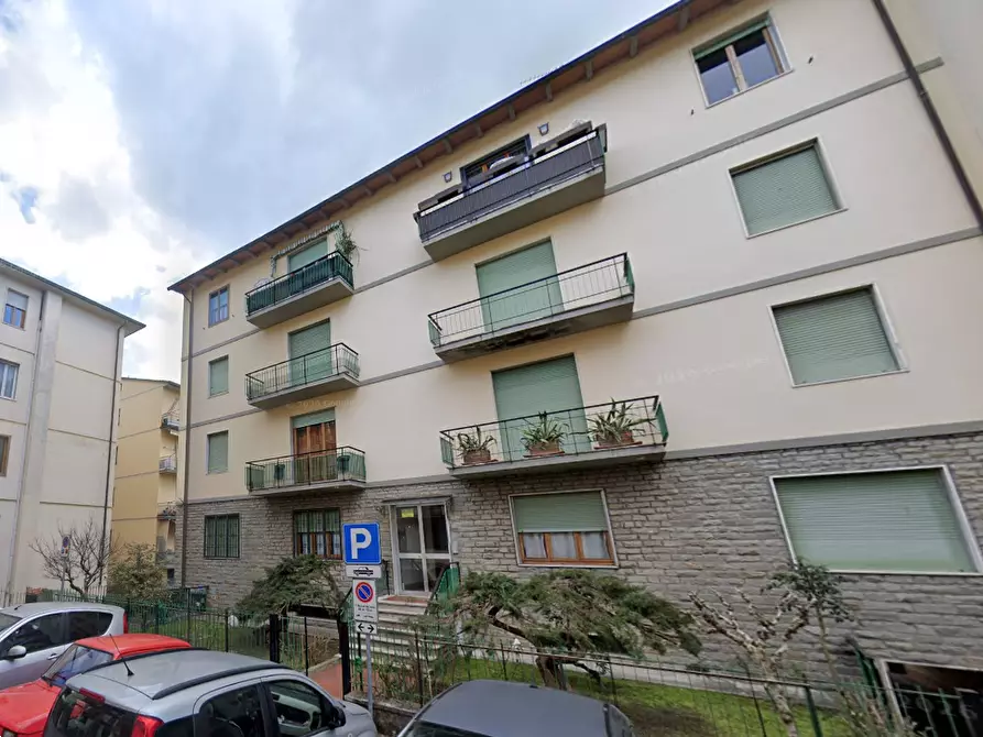 Immagine 11 di Appartamento in vendita  in Via Giuseppe di Vittorio a Impruneta