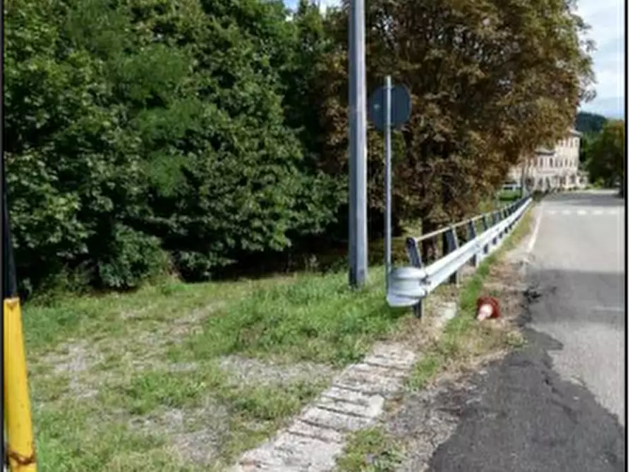 Immagine 24 di Stabile in vendita  in Loc. Il Poggio Strada Statale della Cisa a Berceto