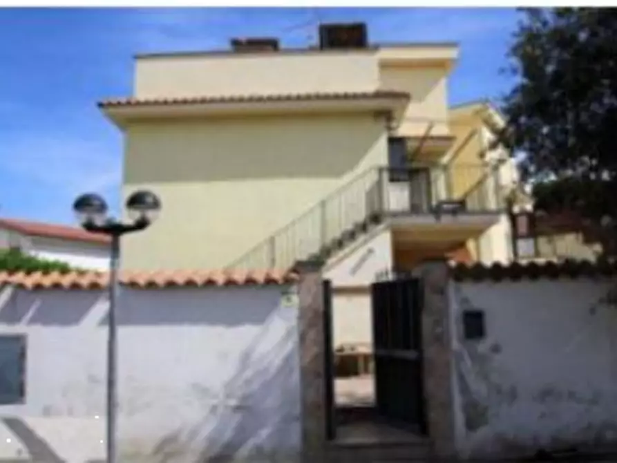 Immagine 2 di Appartamento in vendita  in Via Teseo a Ardea