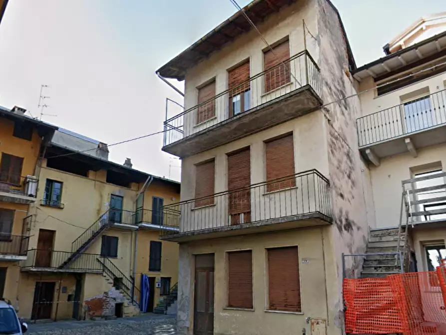 Immagine 2 di Appartamento in vendita  in Piazza Venezia a Ranco