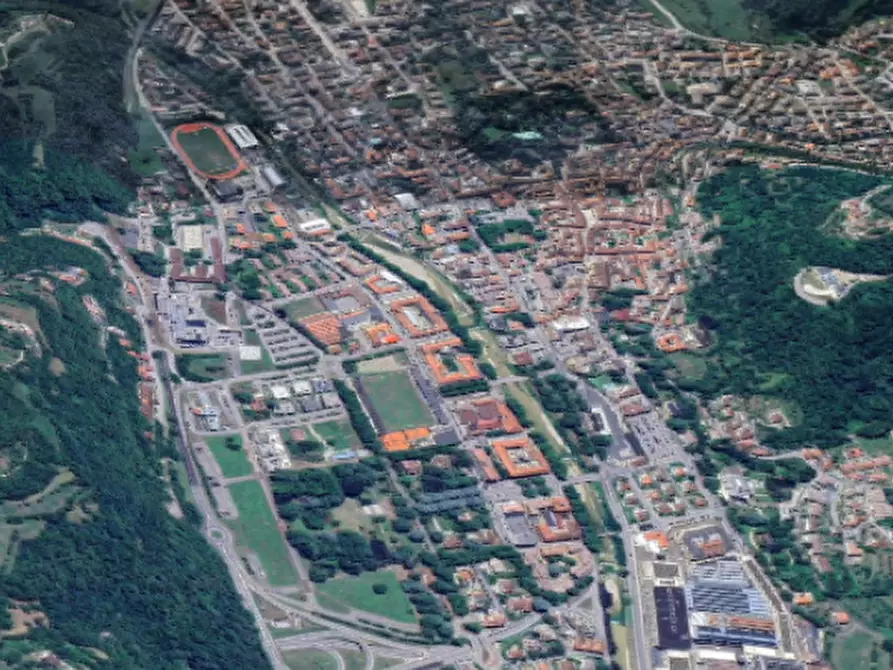 Immagine 19 di Appartamento in vendita  in Via Duca d'Aosta a Valdagno