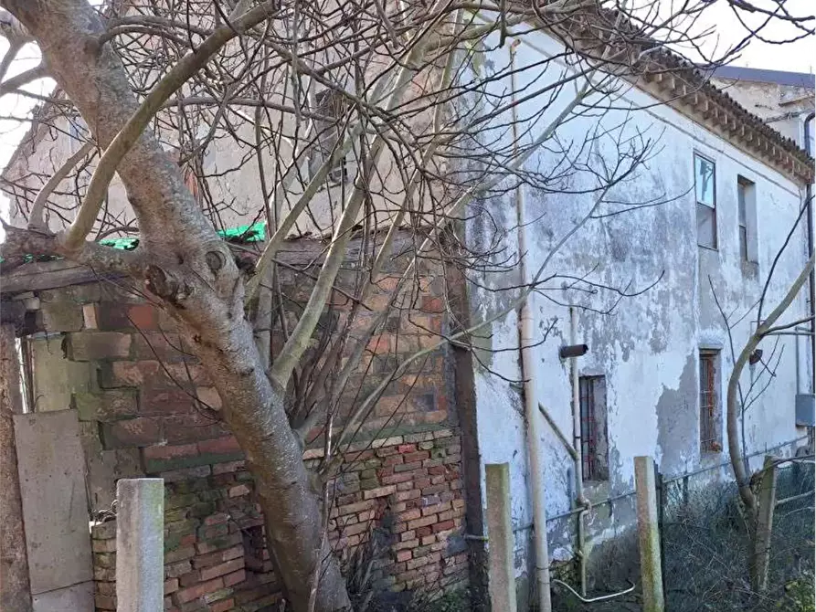 Immagine 5 di Casa indipendente in vendita  in Via Entirate a Bagnacavallo