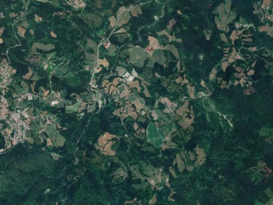 Immagine 19 di Stabile in vendita  in loc. Ponte di Lugagnano strada Vecciatica a Monchio Delle Corti