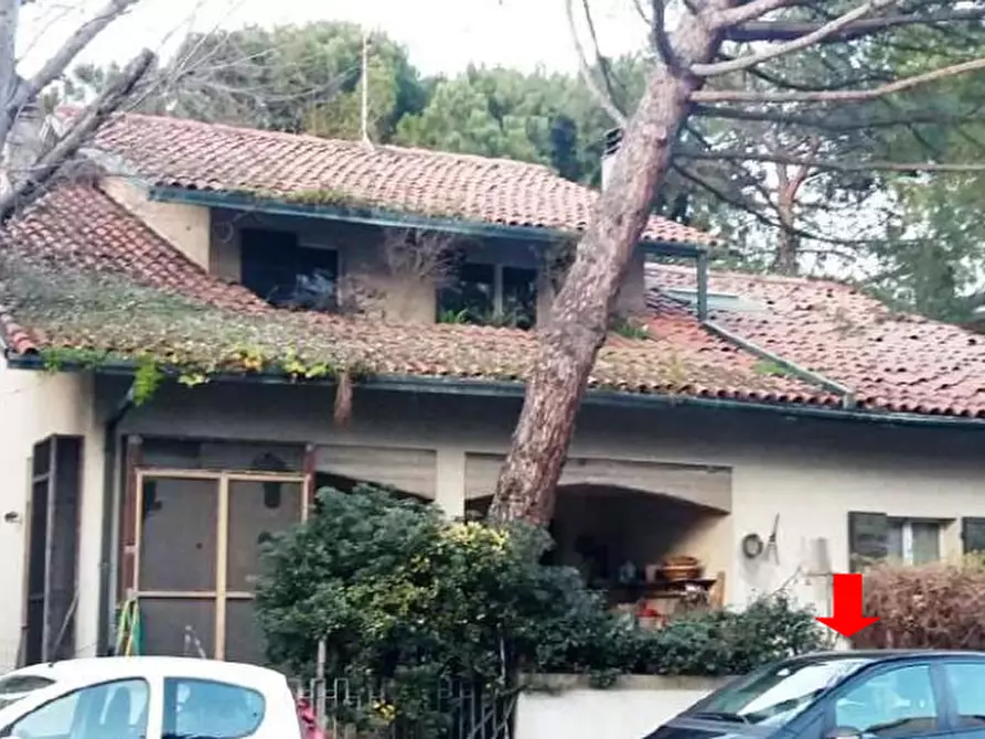 Immagine 1 di Casa indipendente in vendita  in Via Giuseppe Bovini a Ravenna