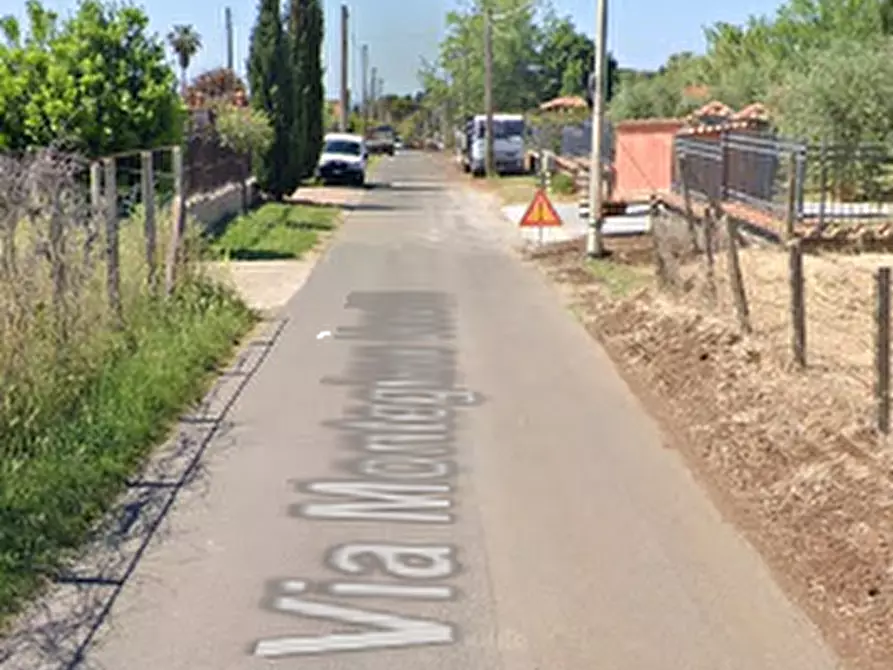 Immagine 14 di Casa bifamiliare in vendita  in Via Montegiove Vecchio a Lanuvio