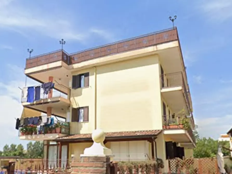 Immagine 9 di Appartamento in vendita  in Via Filippo Santagata a Gricignano Di Aversa