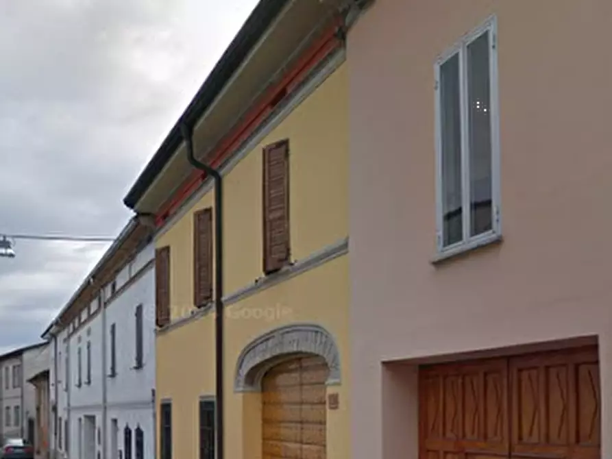 Immagine 4 di Casa indipendente in vendita  in Via Alessandro Manzoni a Bozzolo