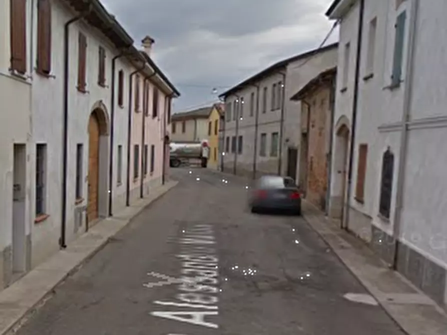 Immagine 7 di Casa indipendente in vendita  in Via Alessandro Manzoni a Bozzolo