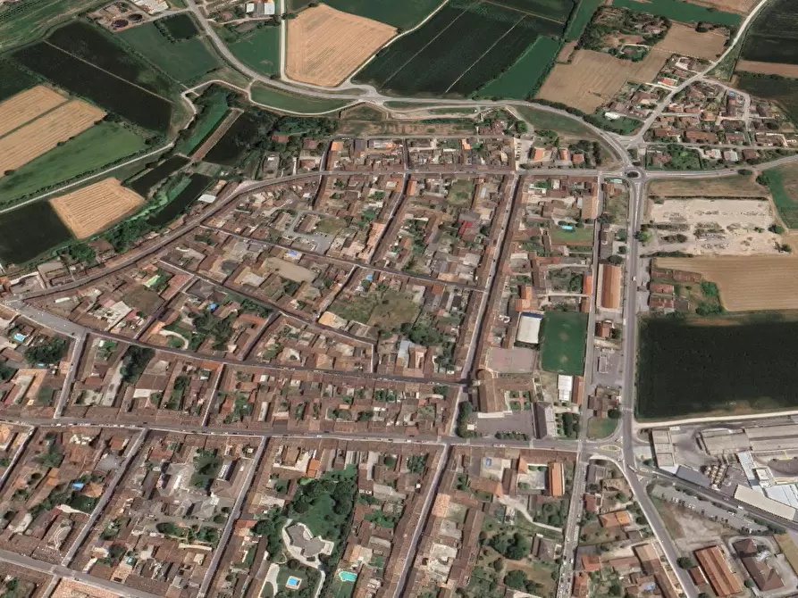 Immagine 9 di Casa indipendente in vendita  in Via Alessandro Manzoni a Bozzolo