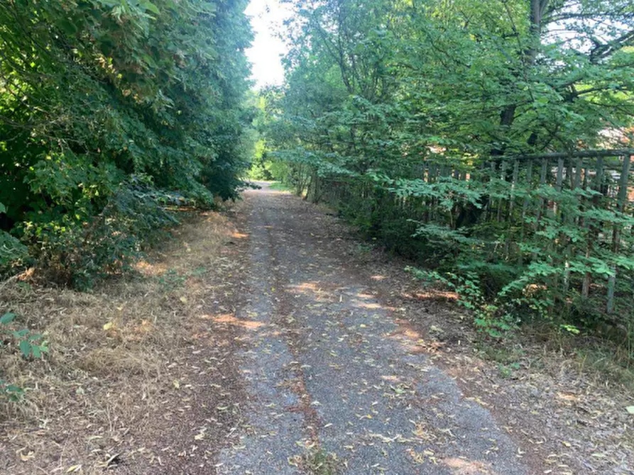 Immagine 18 di Casa bifamiliare in vendita  in Via Leopoldo Pilla a Curtatone