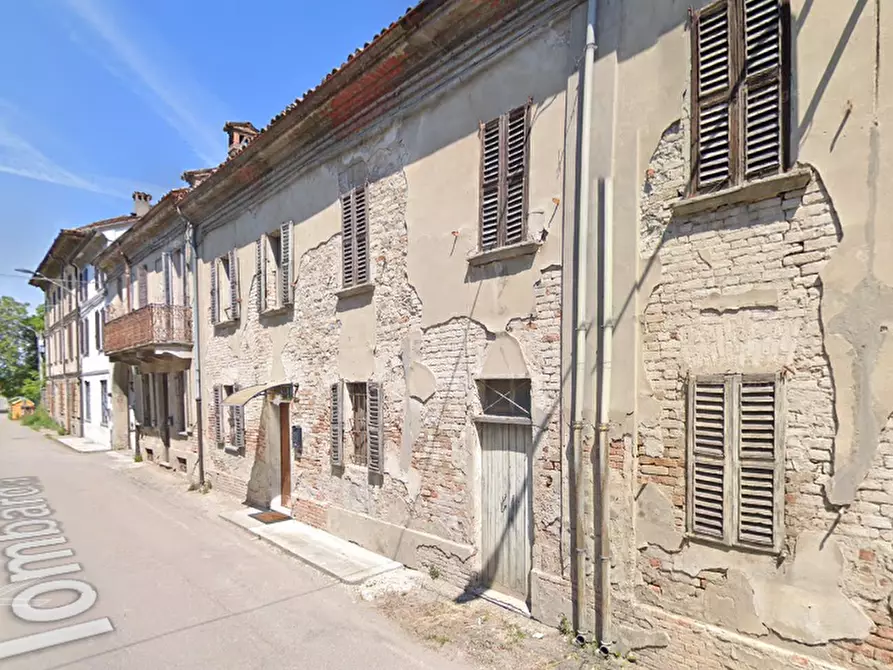 Immagine 5 di Appartamento in vendita  in Via Piccola Vedetta Lombarda a Voghera