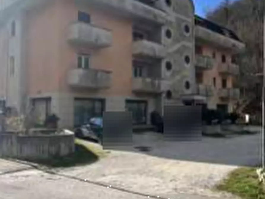 Immagine 5 di Appartamento in vendita  in Via Ravone a Pratella