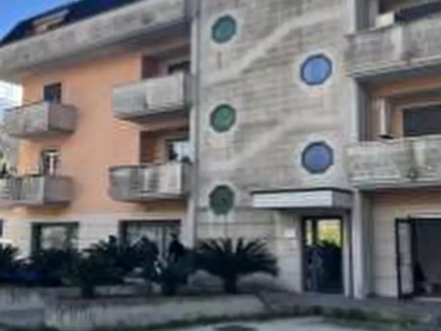Immagine 6 di Appartamento in vendita  in Via Ravone a Pratella