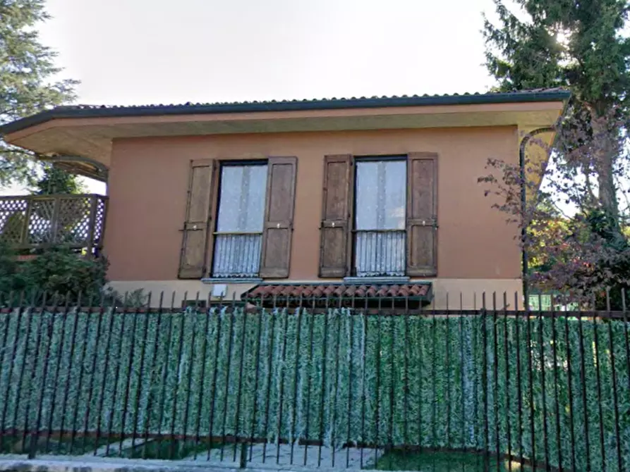 Immagine 4 di Casa bifamiliare in vendita  in Via Ing. R. Cabella Lattuada a Annone Di Brianza