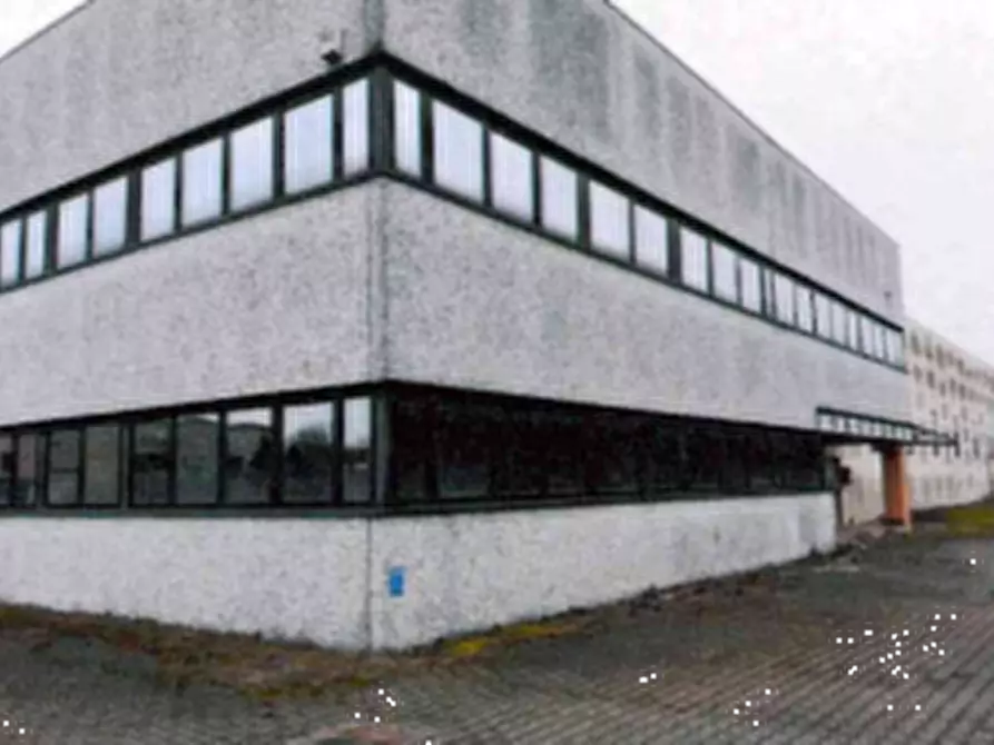Immagine 7 di Capannone industriale in vendita  in Via Monte San Michele a Tradate