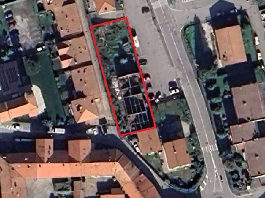 Immagine 2 di Magazzino in vendita  in Via Pastrengo a Malnate