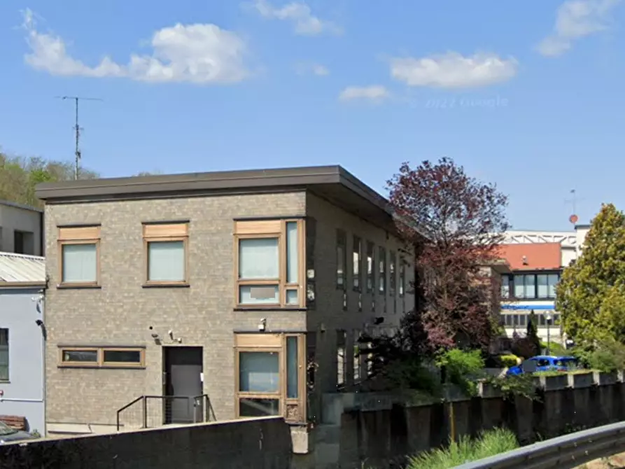 Immagine 2 di Ufficio in vendita  in Via Peschiera a Varese