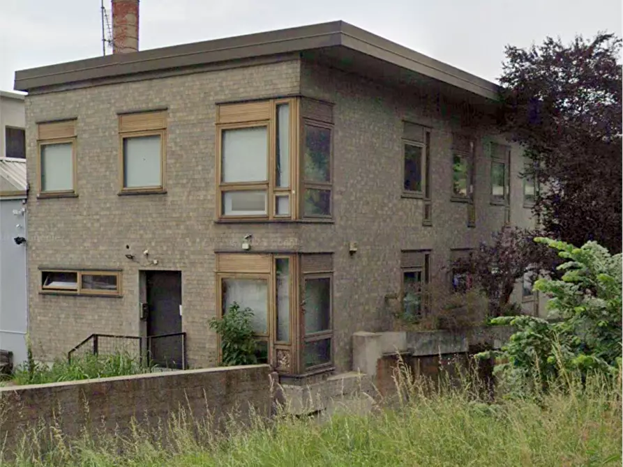 Immagine 4 di Ufficio in vendita  in Via Peschiera a Varese