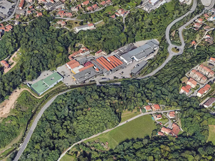 Immagine 15 di Ufficio in vendita  in Via Peschiera a Varese