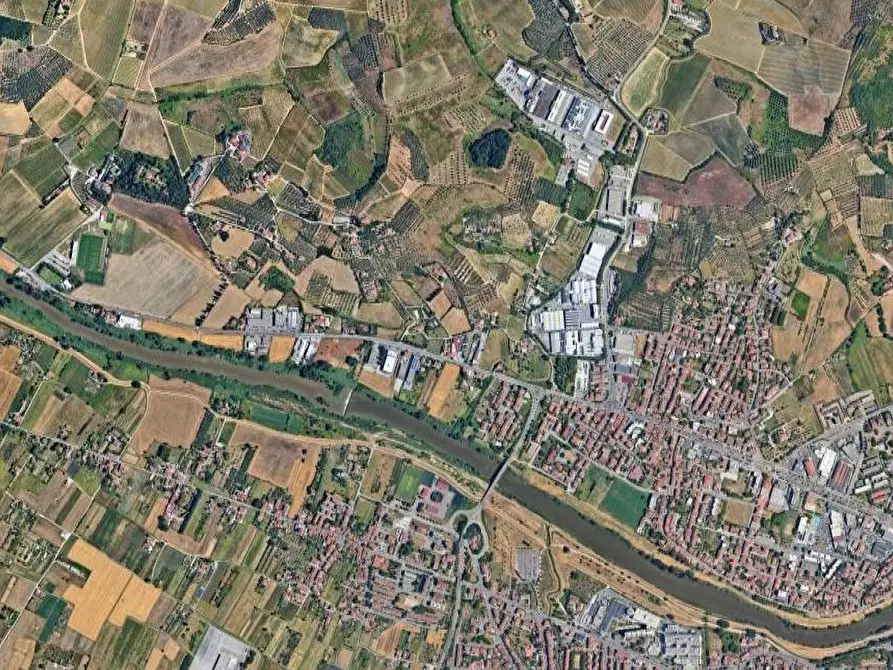 Immagine 21 di Appartamento in vendita  in Via Leonardo da Vinci a Vinci