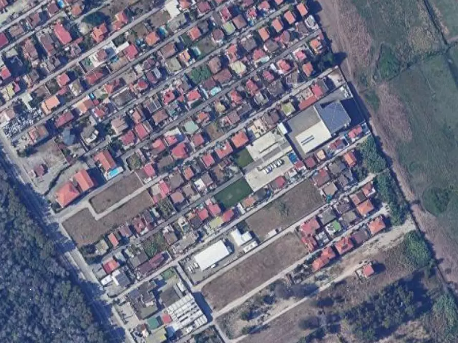 Immagine 5 di Appartamento in vendita  in Via Perugia  a Castel Volturno