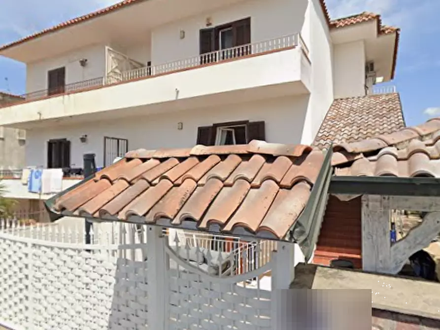 Immagine 12 di Appartamento in vendita  in Via Perugia  a Castel Volturno