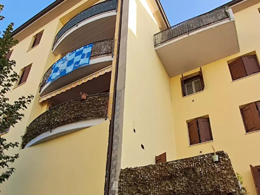 Immagine 14 di Appartamento in vendita  in Piazzale XXVII  Gennaio a Casalgrande