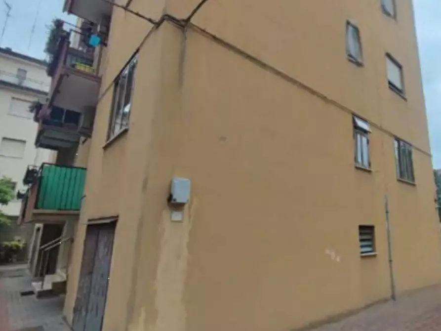 Immagine 3 di Appartamento in vendita  in Via Cattaneo a Venezia