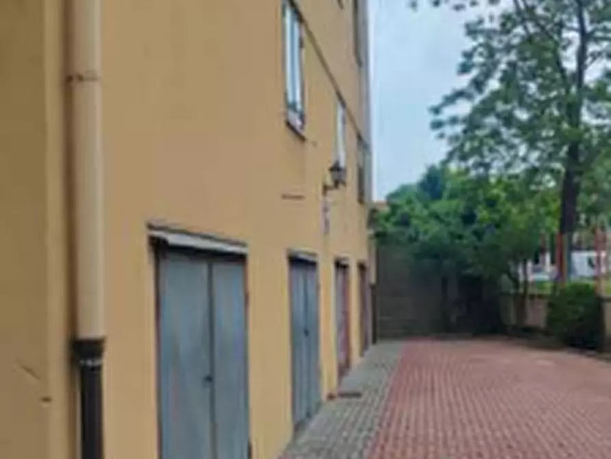 Immagine 4 di Appartamento in vendita  in Via Cattaneo a Venezia