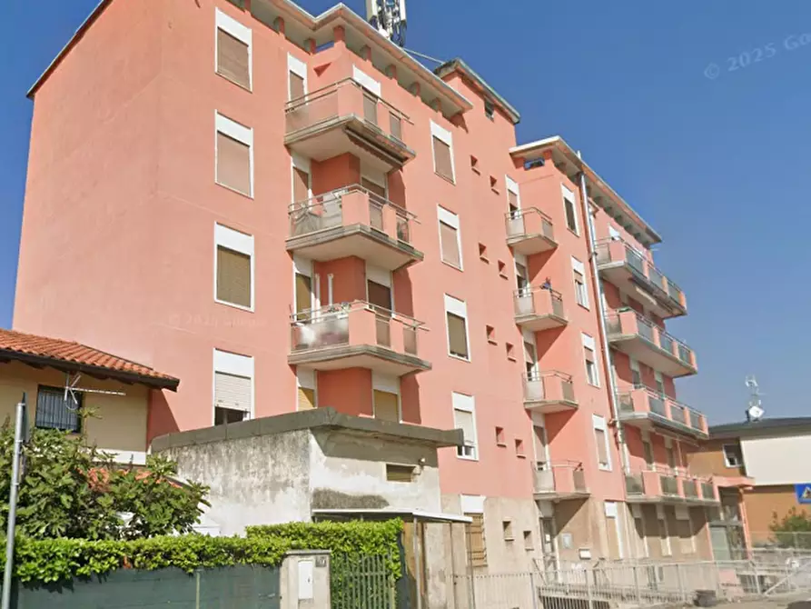 Immagine 3 di Appartamento in vendita  in Via Crocetta a Cavaria Con Premezzo