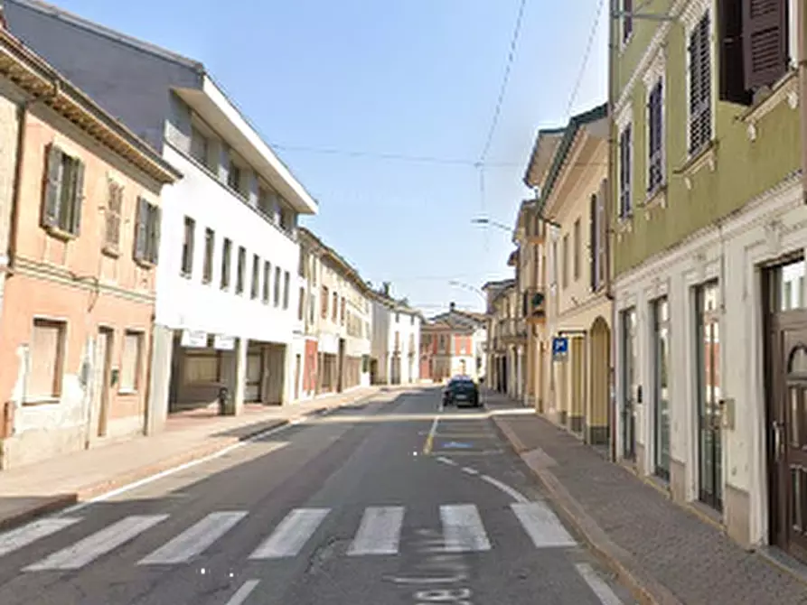 Immagine 7 di Appartamento in vendita  in Via Felice Cavallotti a Pieve Porto Morone
