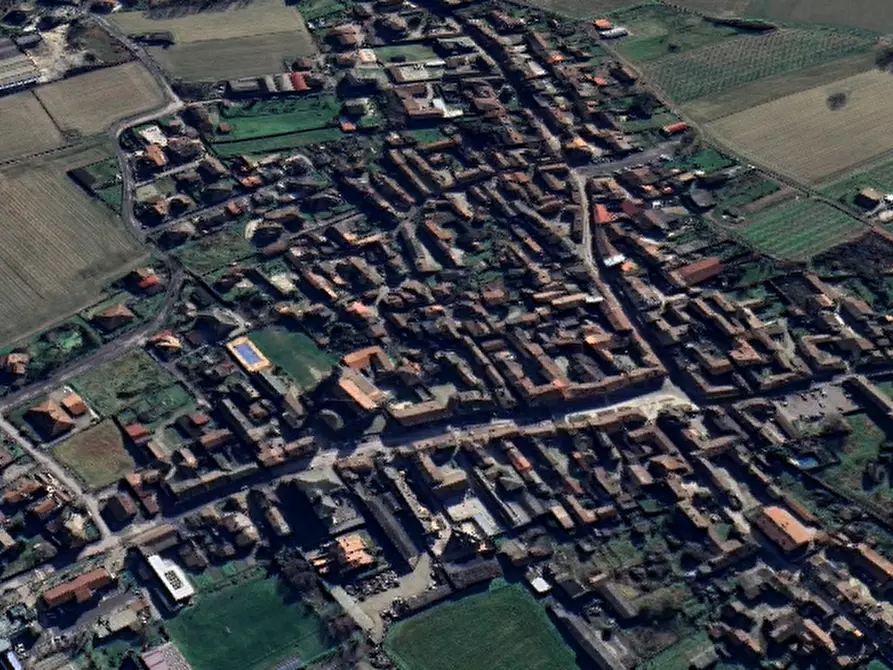 Immagine 13 di Appartamento in vendita  in Via Felice Cavallotti a Pieve Porto Morone