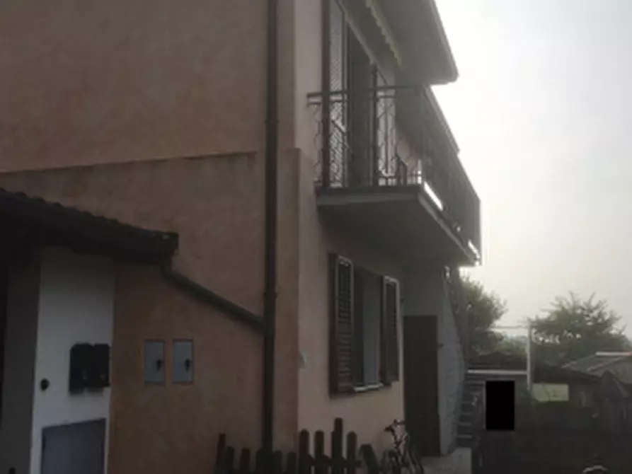 Immagine 2 di Appartamento in vendita  in Via IV Novembre  a Monvalle