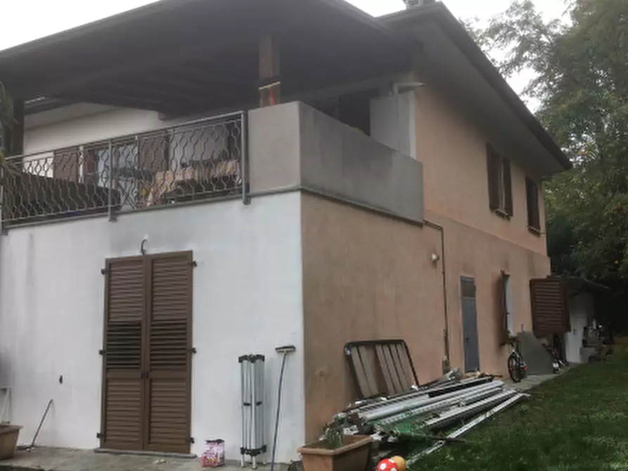 Immagine 4 di Appartamento in vendita  in Via IV Novembre  a Monvalle