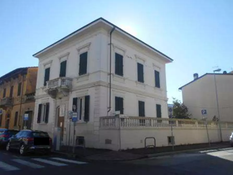 Immagine 5 di Villa in vendita  in Via G. Verdi a Empoli