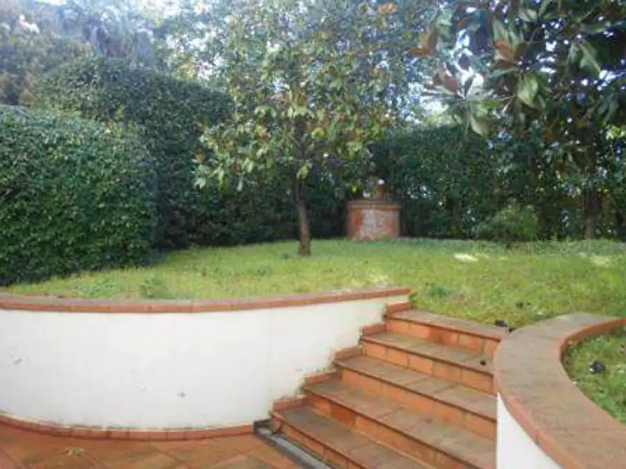 Immagine 8 di Villa in vendita  in Via G. Verdi a Empoli