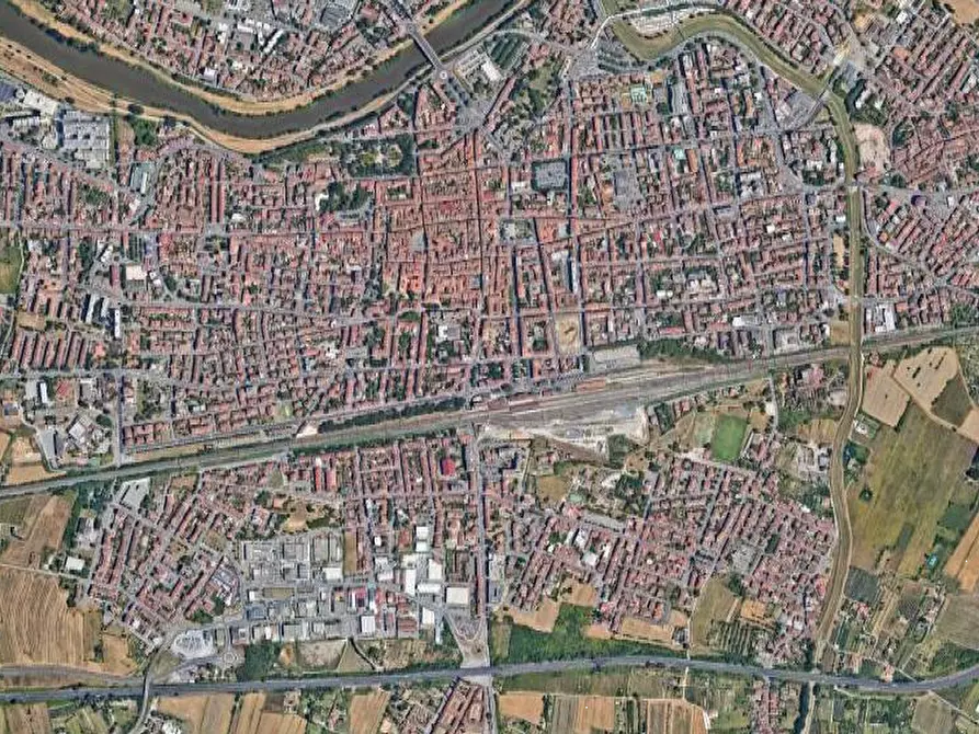 Immagine 25 di Villa in vendita  in Via G. Verdi a Empoli