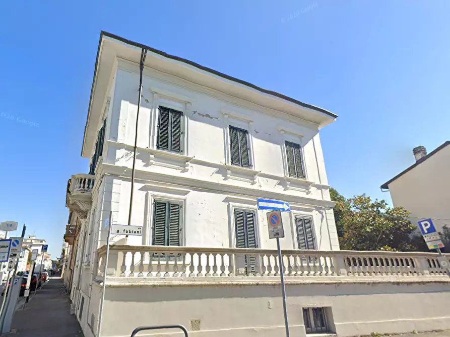 Immagine 3 di Villa in vendita  in Via G. Verdi a Empoli
